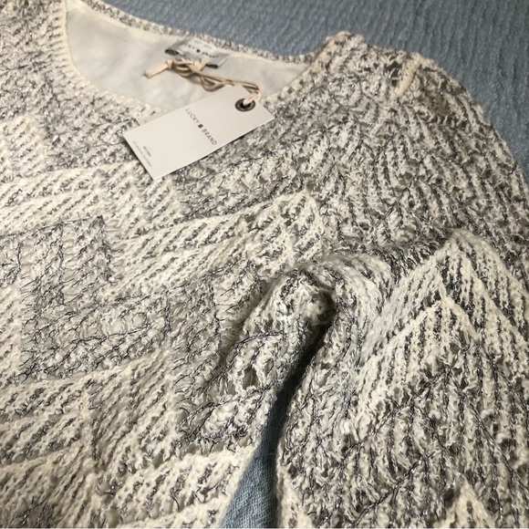 Lucky Brand Women’s Sweater Size Medium Chevron Layered White Grey Long Sleeve - Picture 15 of 16